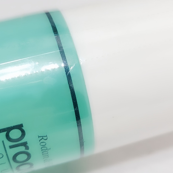 Rodan + Fields Proactiv Revitalizing Toner - Picture 3 of 3